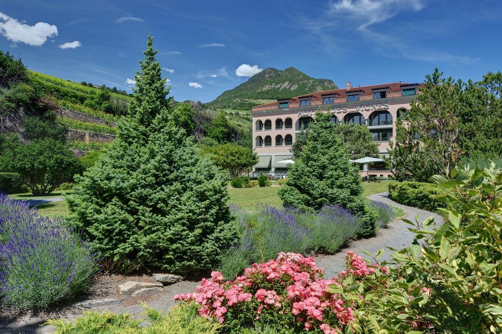 Hotel Des Vignes Saint-Leonard Экстерьер фото